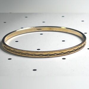 Vintage 50’s Crown Gold-Tone Trifari Bangle